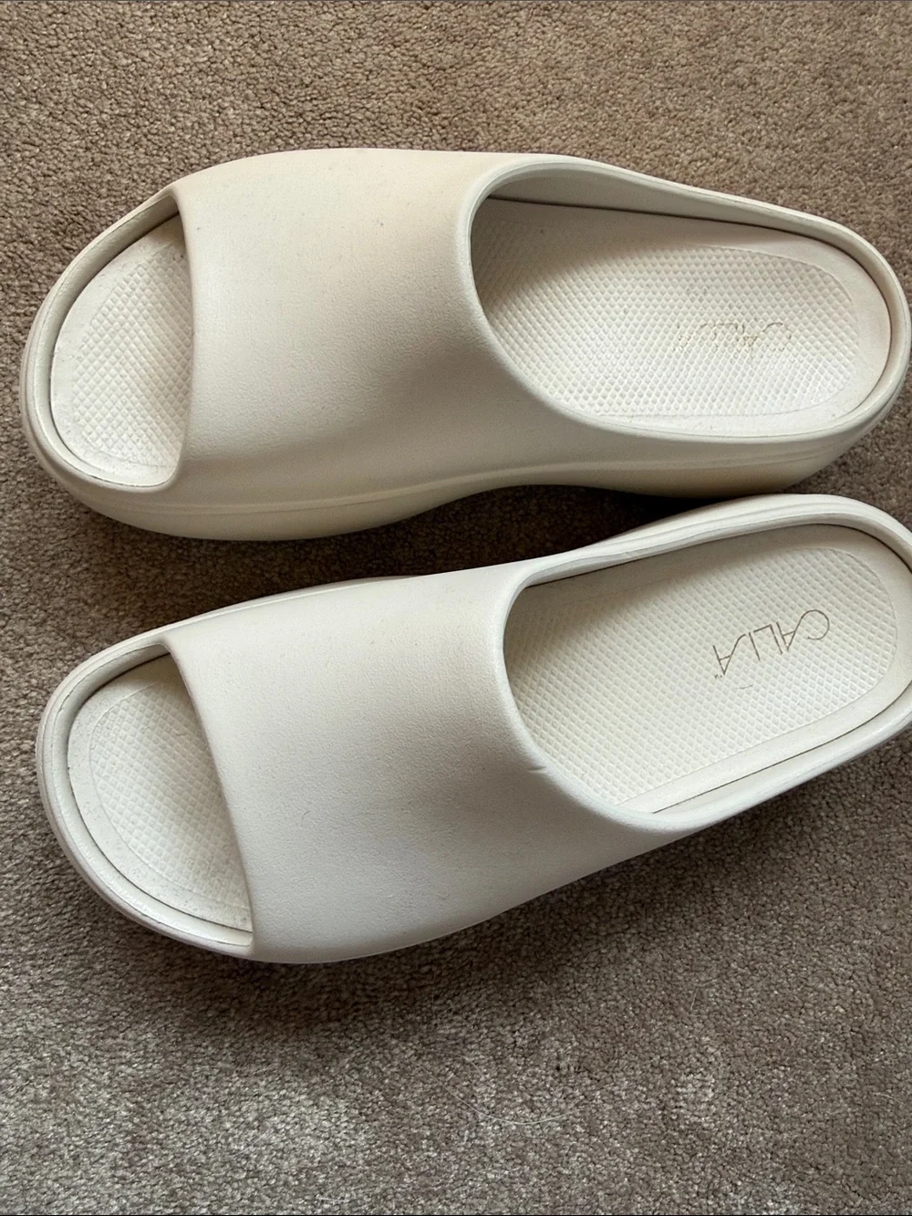 CALIA by Carrie Underwood chunky platform
